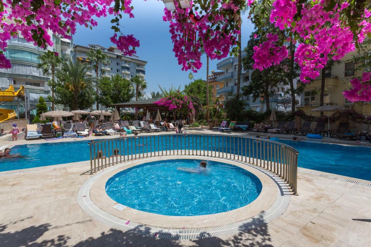 Erkaptan Apart Aparthotel Alanya Eksteriør bilde
